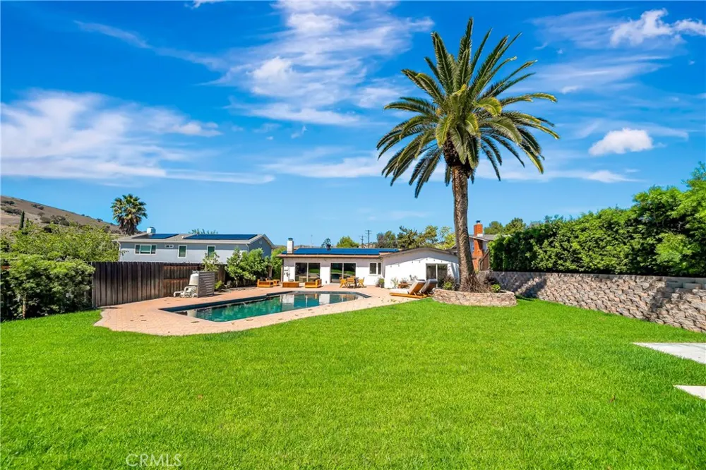 5420 Parkmor Calabasas, CA 91302
