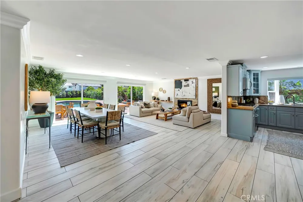 5420 Parkmor Calabasas, CA 91302