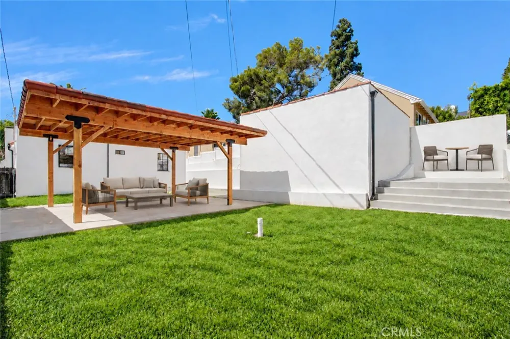 1252 Cordova Glendale, CA 91207