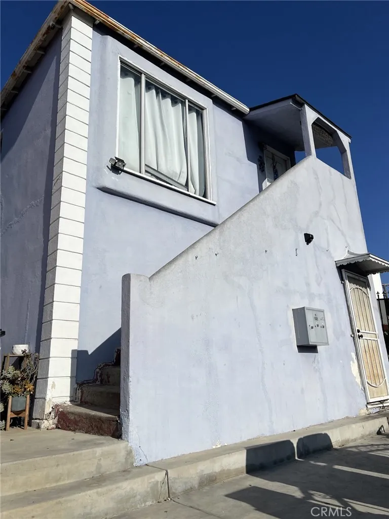 1454 Eastern Avenue Los Angeles, CA 90063