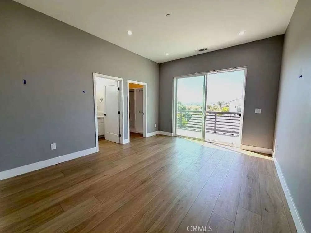 2126 W 238th Street Torrance, CA 90501