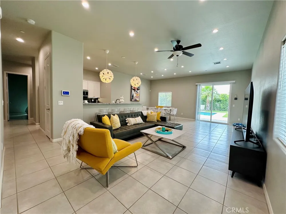 68315 Modalo Road Cathedral City, CA 92234