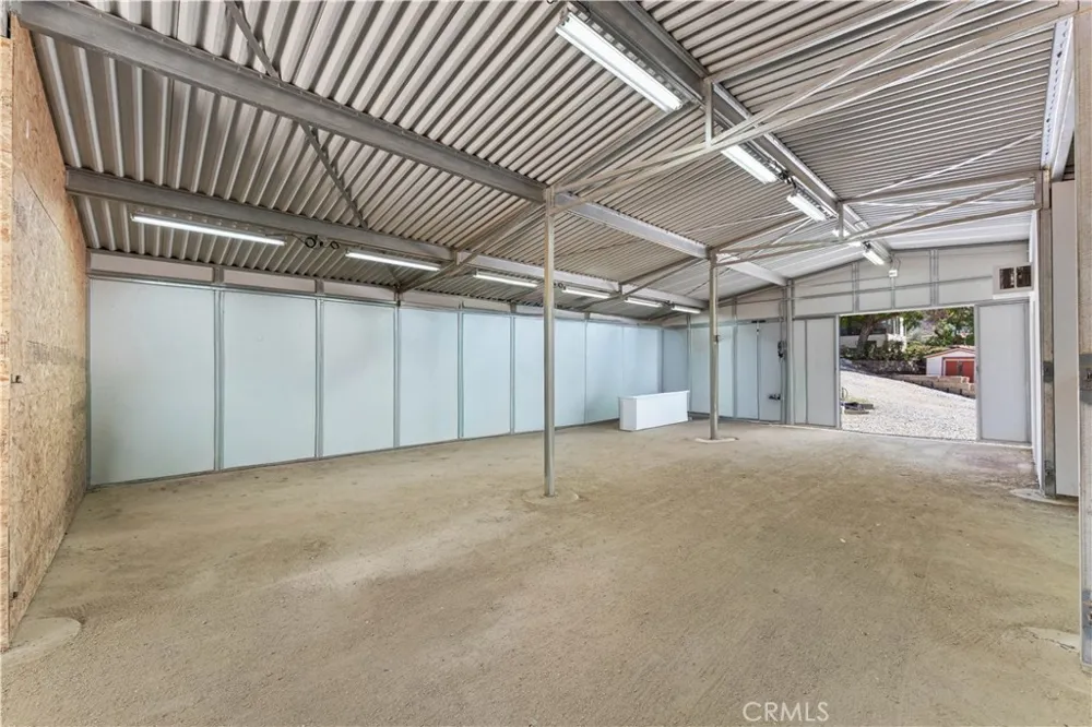 196 Colt Lane Thousand Oaks, CA 91361