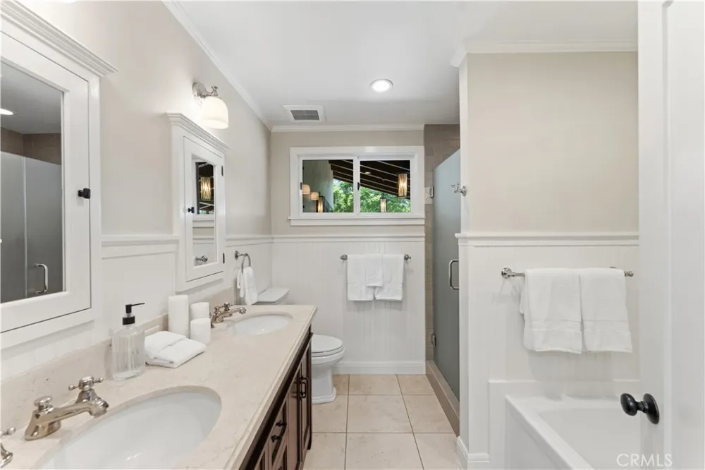 196 Colt Lane Thousand Oaks, CA 91361