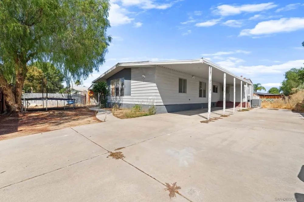 26091 San Quintin Rd Menifee, CA 92584