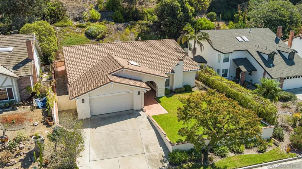 2268 Valley Road Oceanside, CA 92056