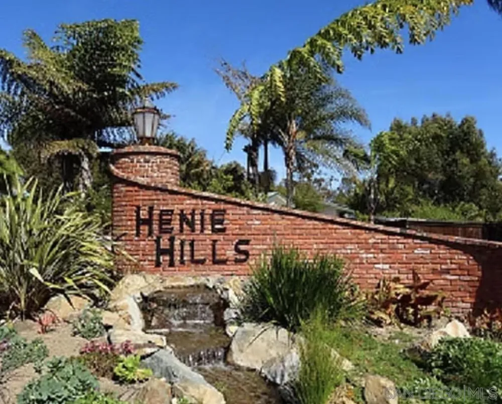 2268 Valley Road Oceanside, CA 92056