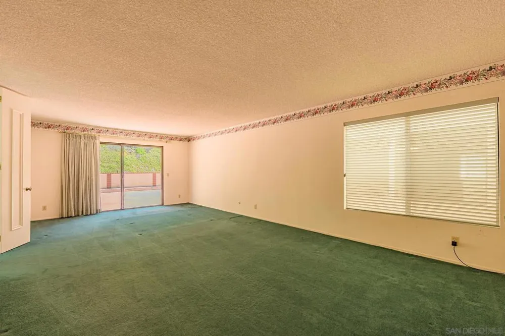 2268 Valley Road Oceanside, CA 92056