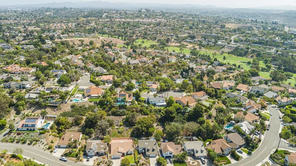 2268 Valley Road Oceanside, CA 92056