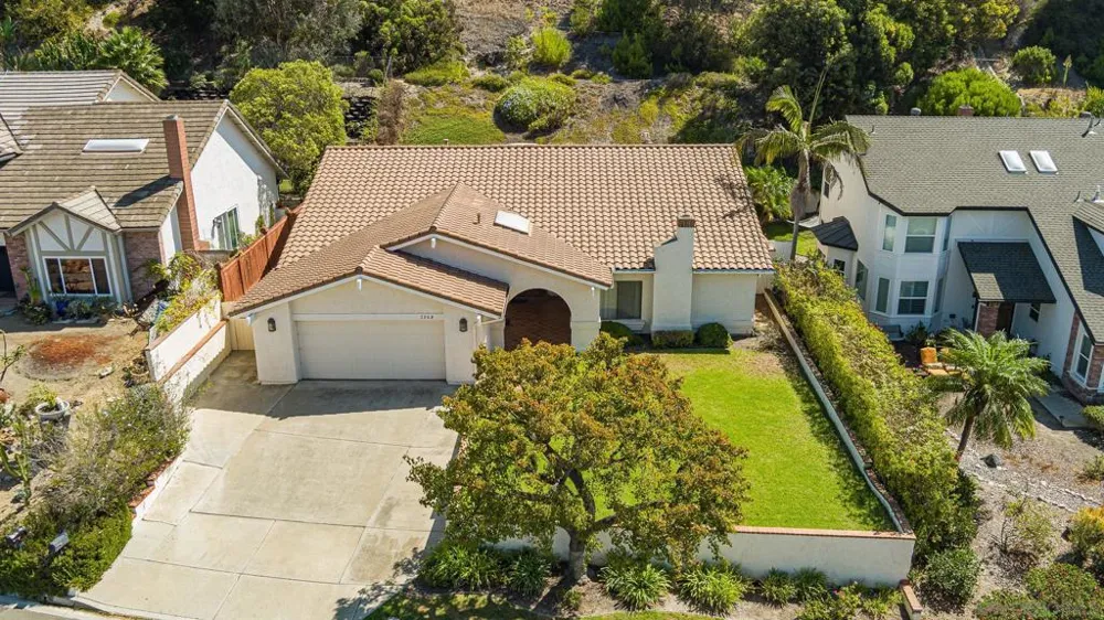 2268 Valley Road Oceanside, CA 92056