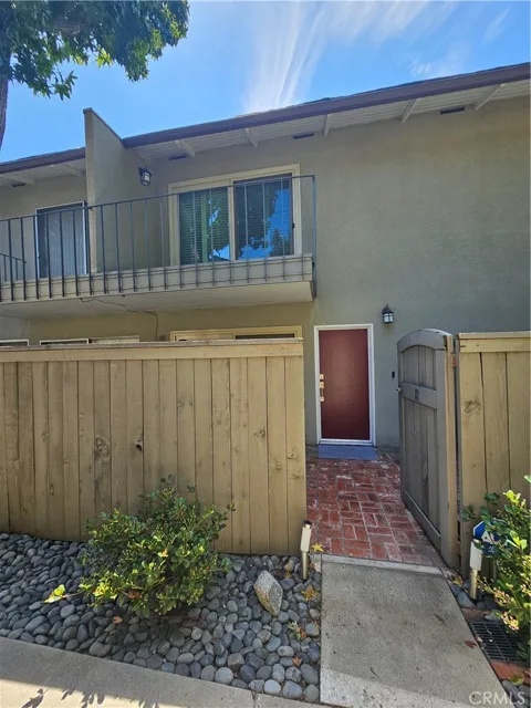 704 W Sierra Madre Boulevard #15