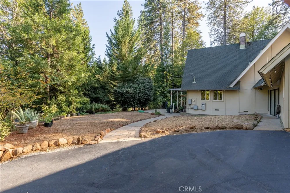 4737 Hartley Forest Ranch, CA 95942
