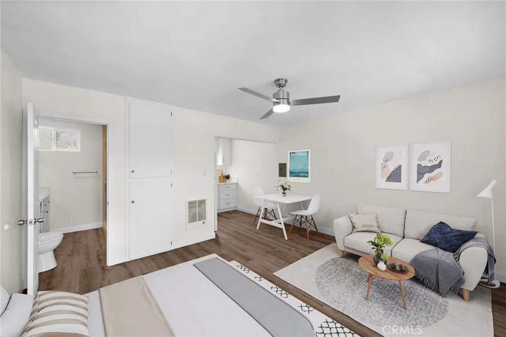 326 Coast #F Laguna Beach, CA 92651