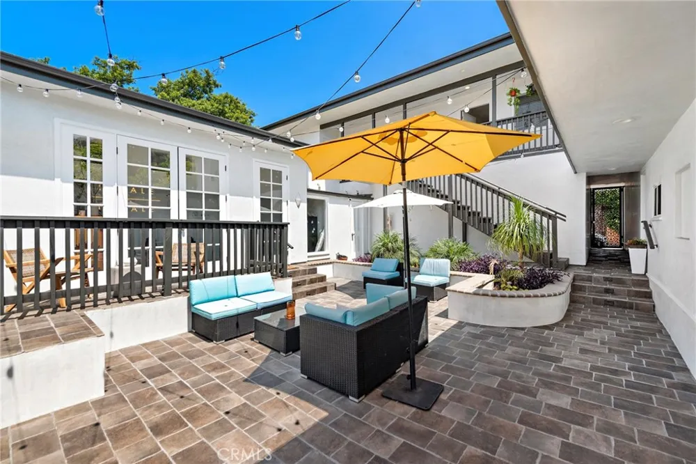 326 Coast #F Laguna Beach, CA 92651