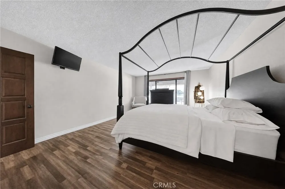 14070 Seminole Apple Valley, CA 92307