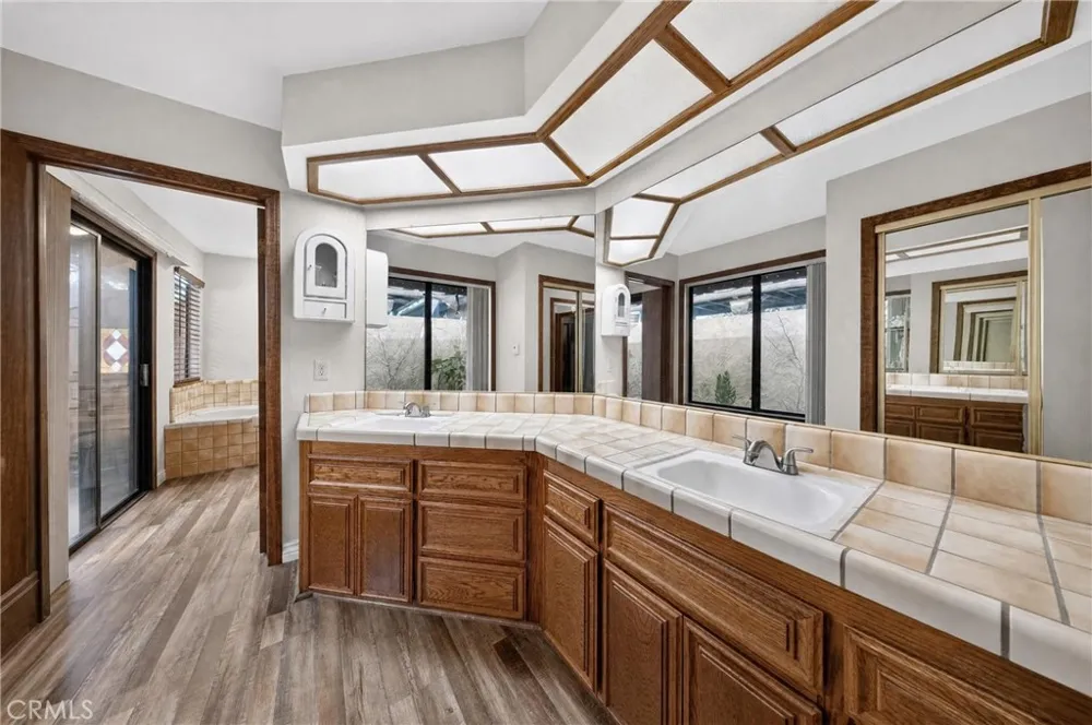 14070 Seminole Apple Valley, CA 92307