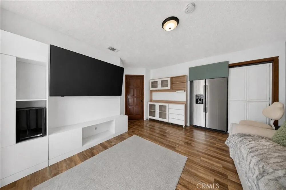 14070 Seminole Apple Valley, CA 92307