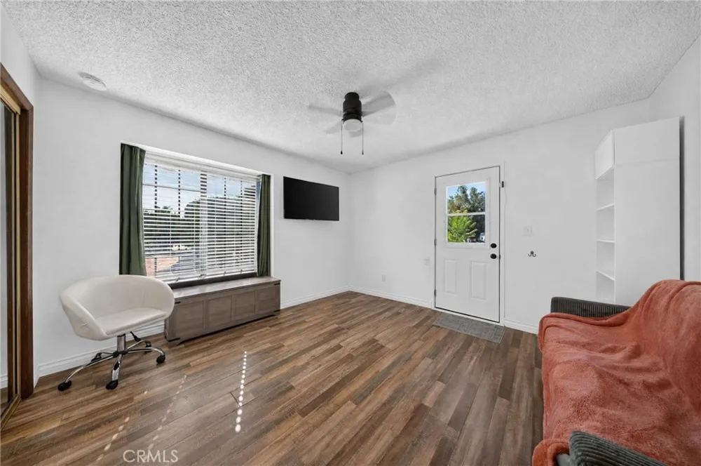 14070 Seminole Apple Valley, CA 92307