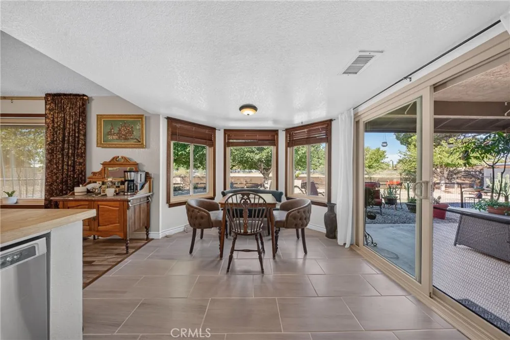 14070 Seminole Apple Valley, CA 92307