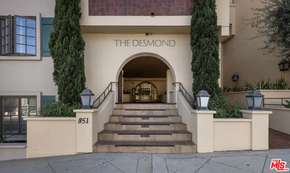 851 San Vicente Boulevard #102 West Hollywood, CA 90069
