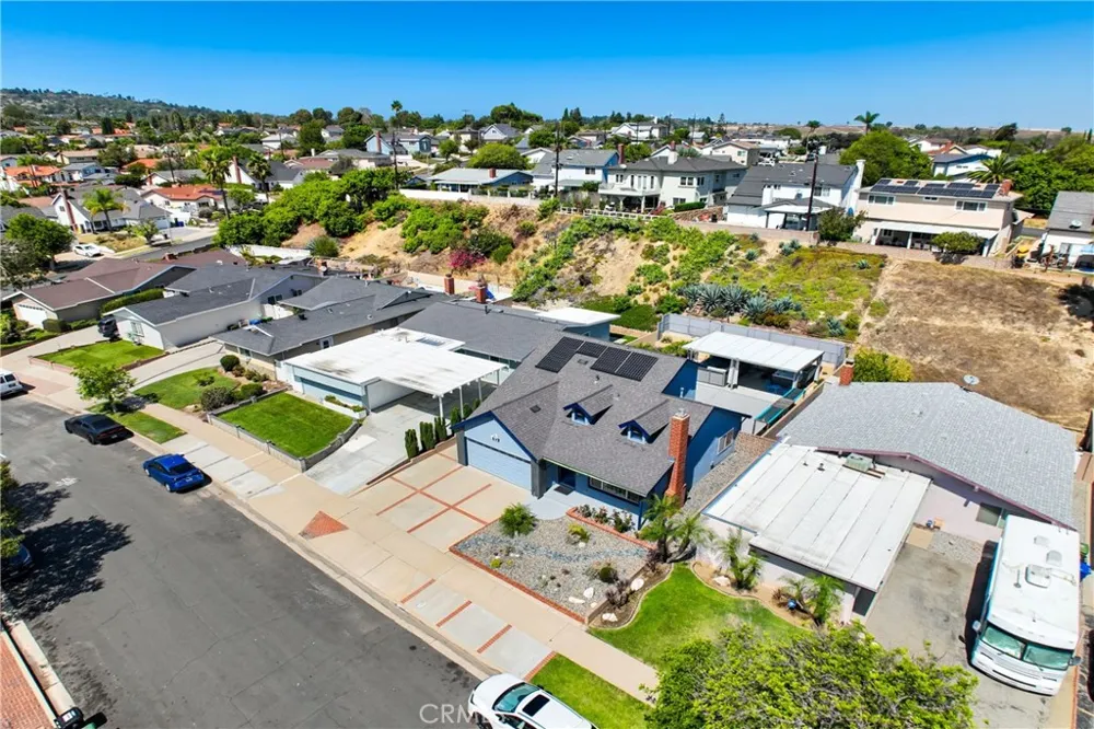 1030 Bloomwood Road San Pedro, CA 90731