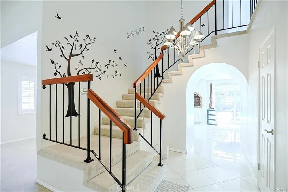 14512 Southfield Westminster, CA 92683