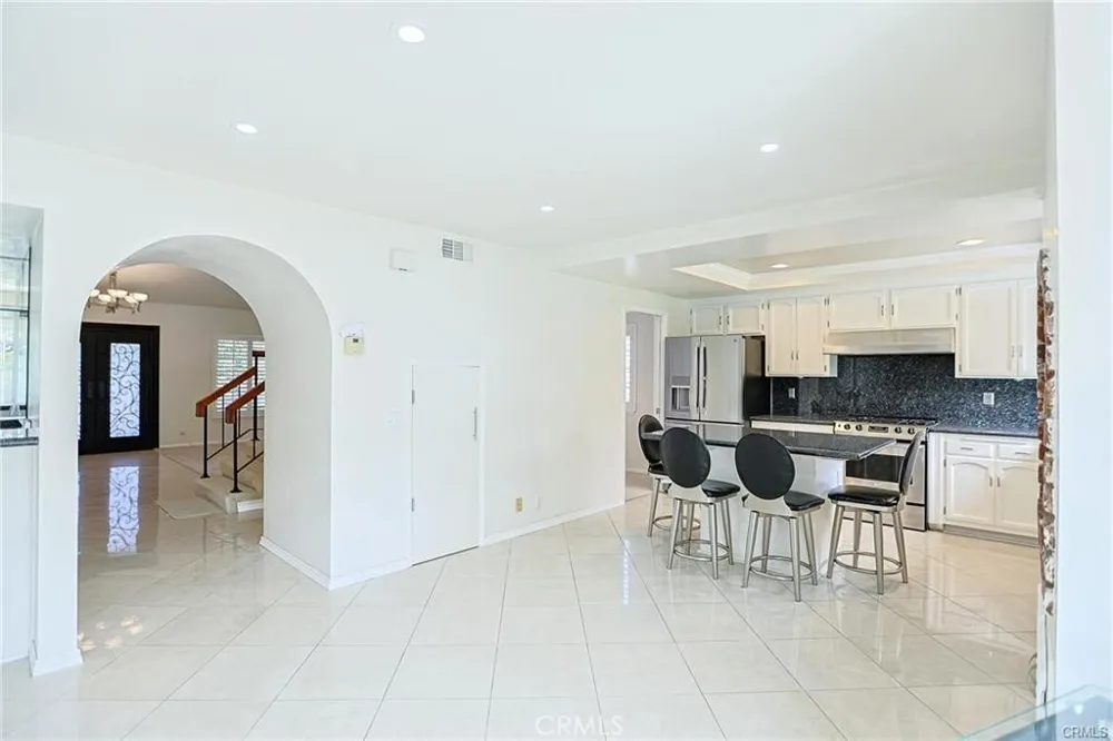 14512 Southfield Westminster, CA 92683