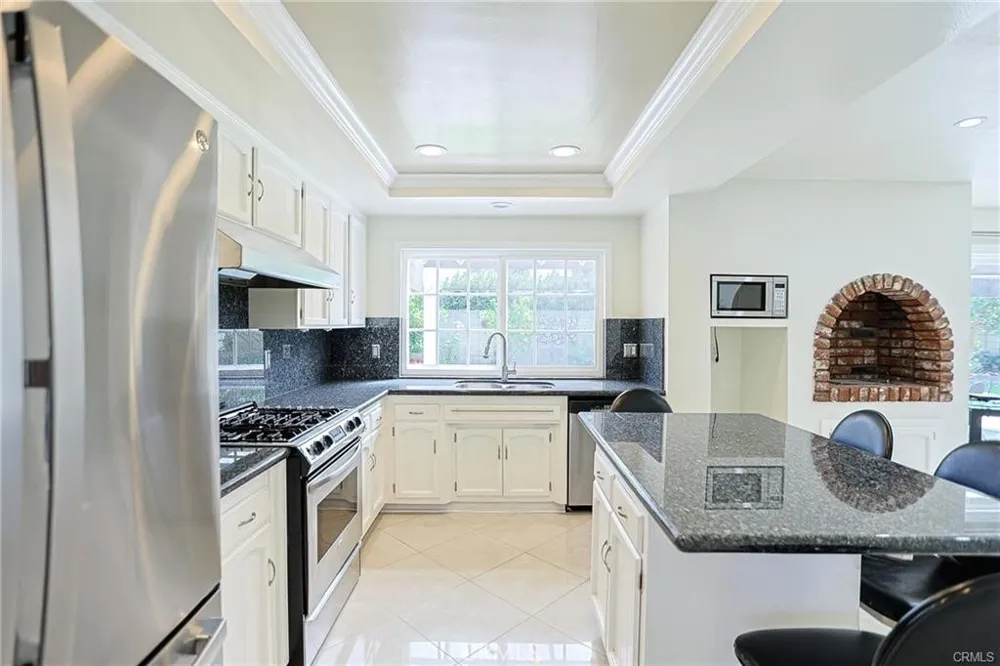 14512 Southfield Westminster, CA 92683