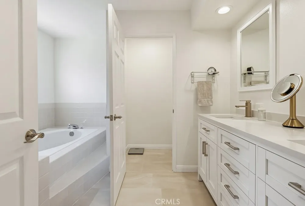2906 Baywater Avenue #2 San Pedro, CA 90731