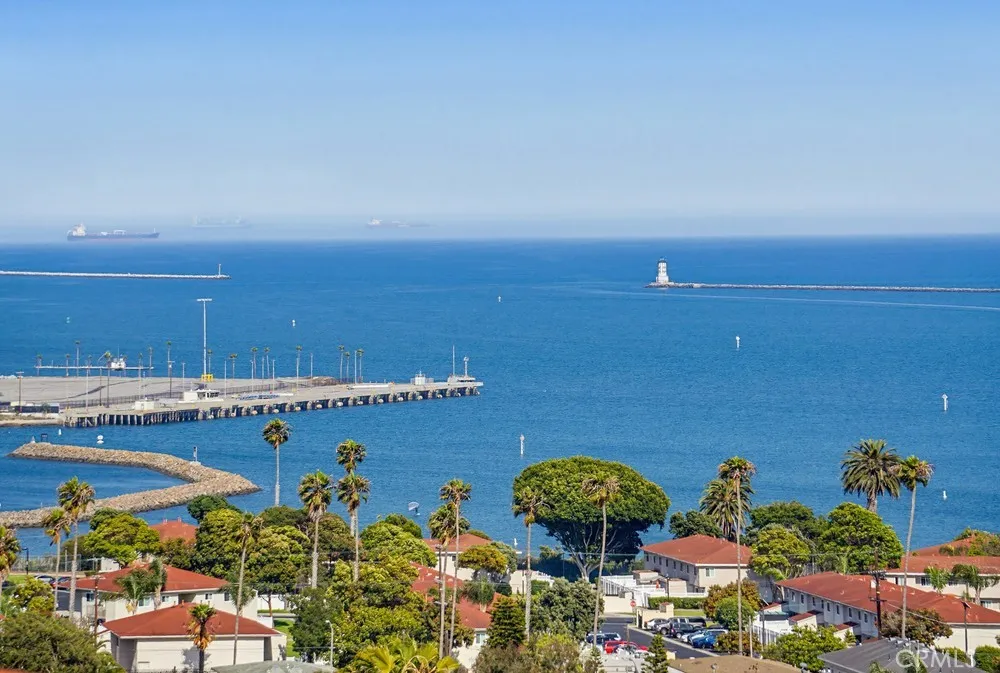 2906 Baywater Avenue #2 San Pedro, CA 90731