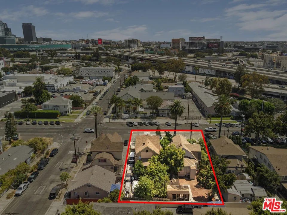 1711 Toberman Street Los Angeles, CA 90015