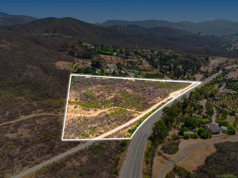 20753 Elfin Forest Rd Escondido, CA 92029