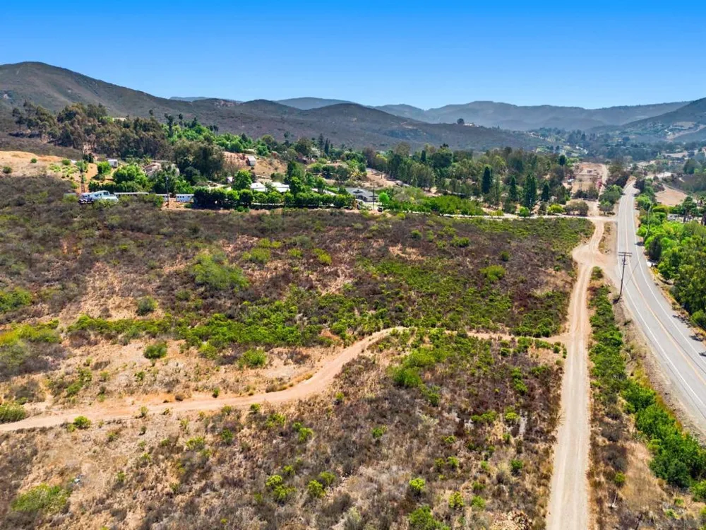 20753 Elfin Forest Rd Escondido, CA 92029