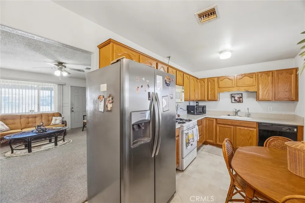 641 Chateau Barstow, CA 92311