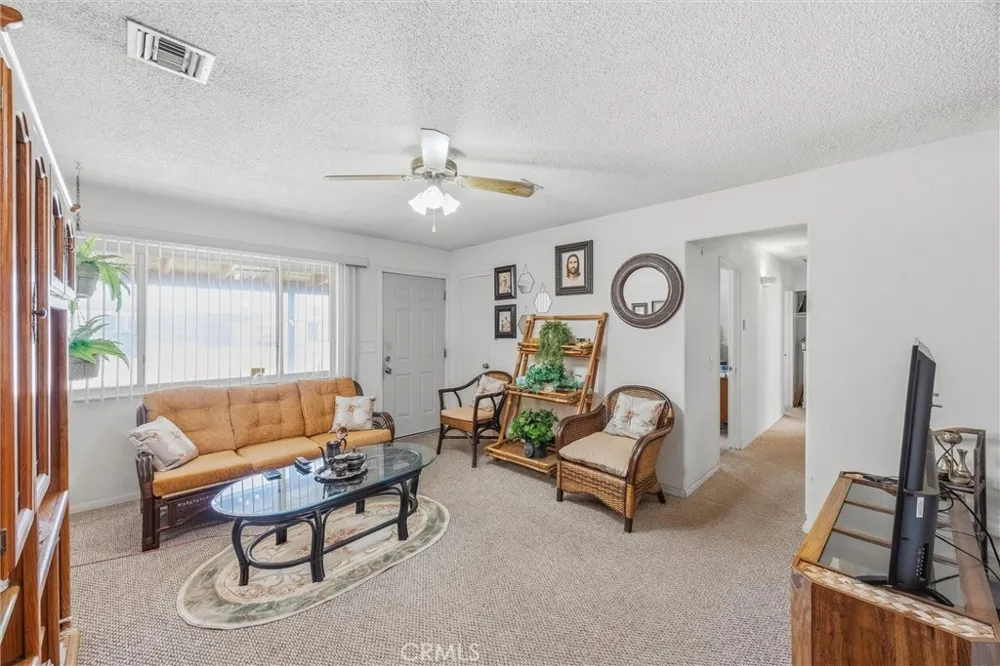 641 Chateau Barstow, CA 92311