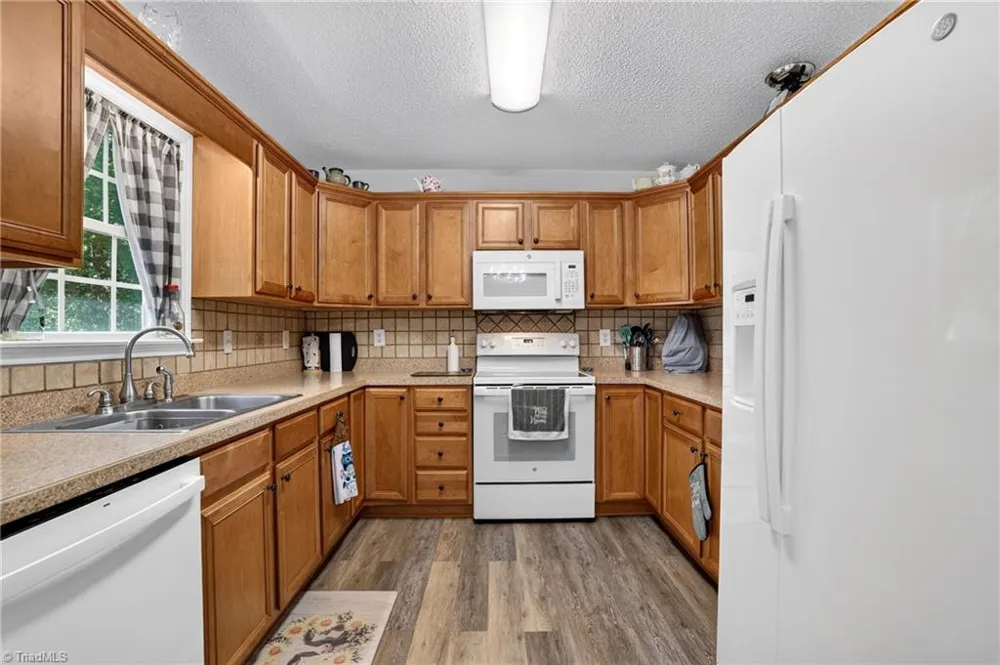 3366 Marathon Drive Asheboro, NC 27205