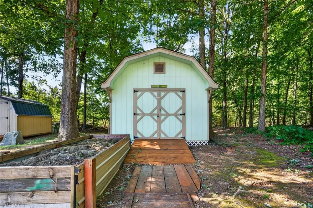 3366 Marathon Drive Asheboro, NC 27205