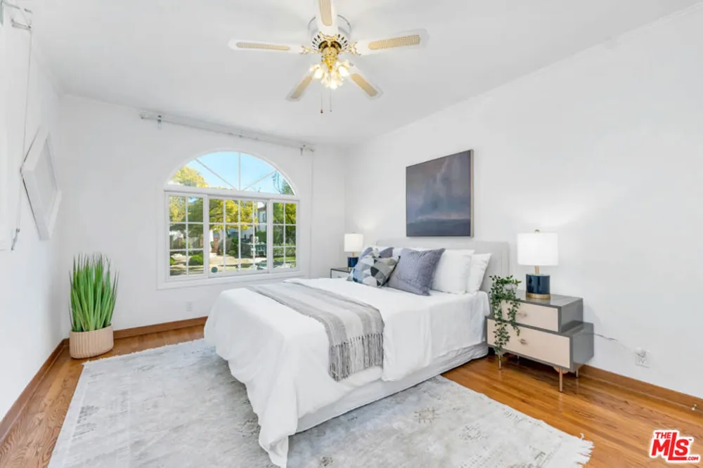 109 Maple Drive Beverly Hills, CA 90210
