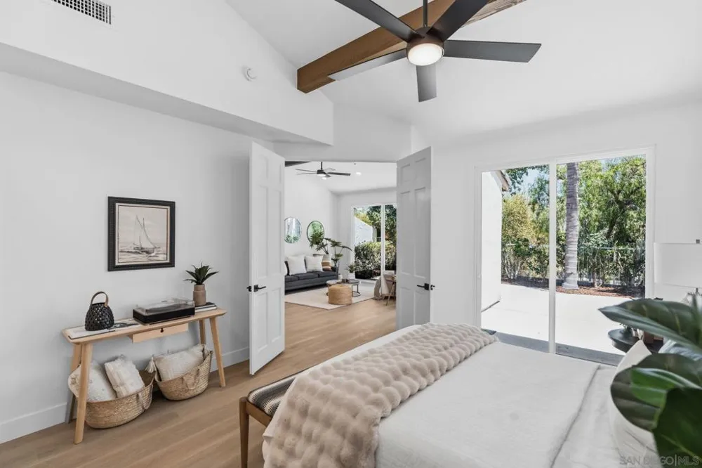 4849 Flying Cloud Way Carlsbad, CA 92008