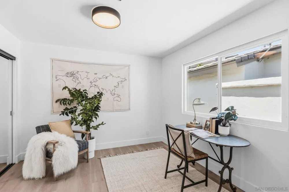 4849 Flying Cloud Way Carlsbad, CA 92008