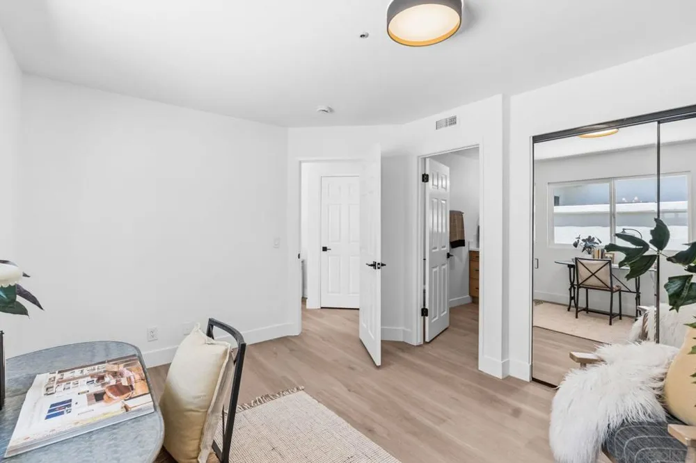 4849 Flying Cloud Way Carlsbad, CA 92008