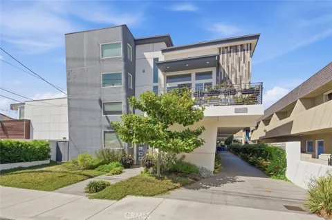 2307 Vanderbilt Lane #B
