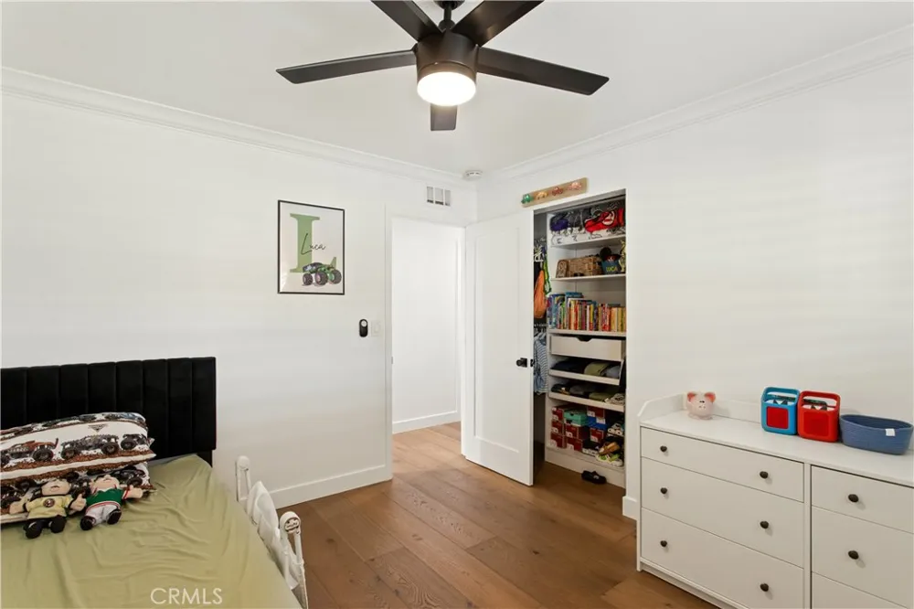 1143 E Juanita Avenue Glendora, CA 91740