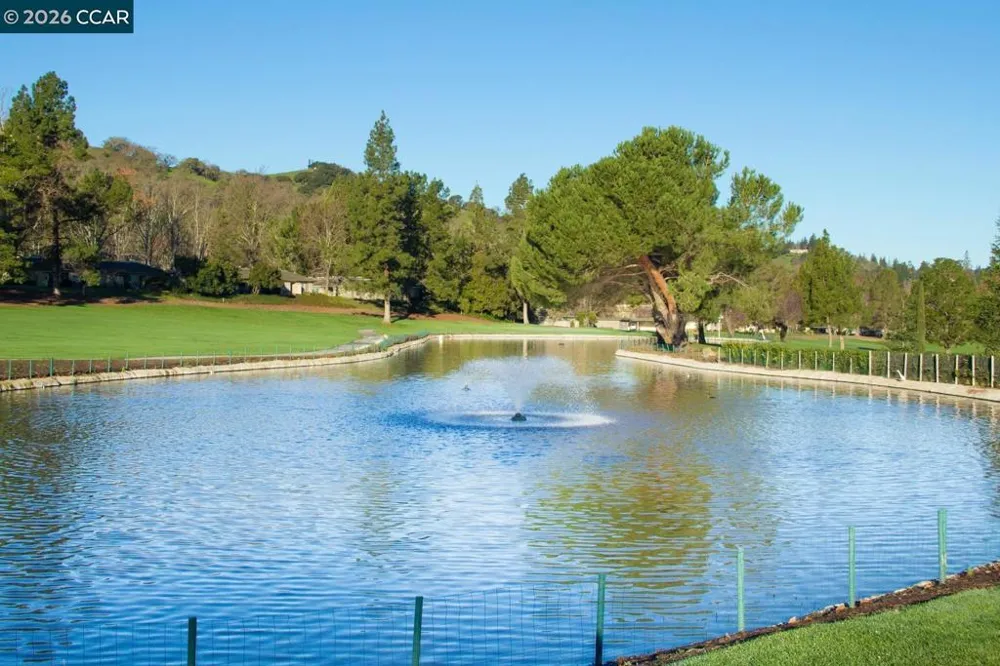 2665 Pine Knoll Dr #8 Walnut Creek, CA 94595