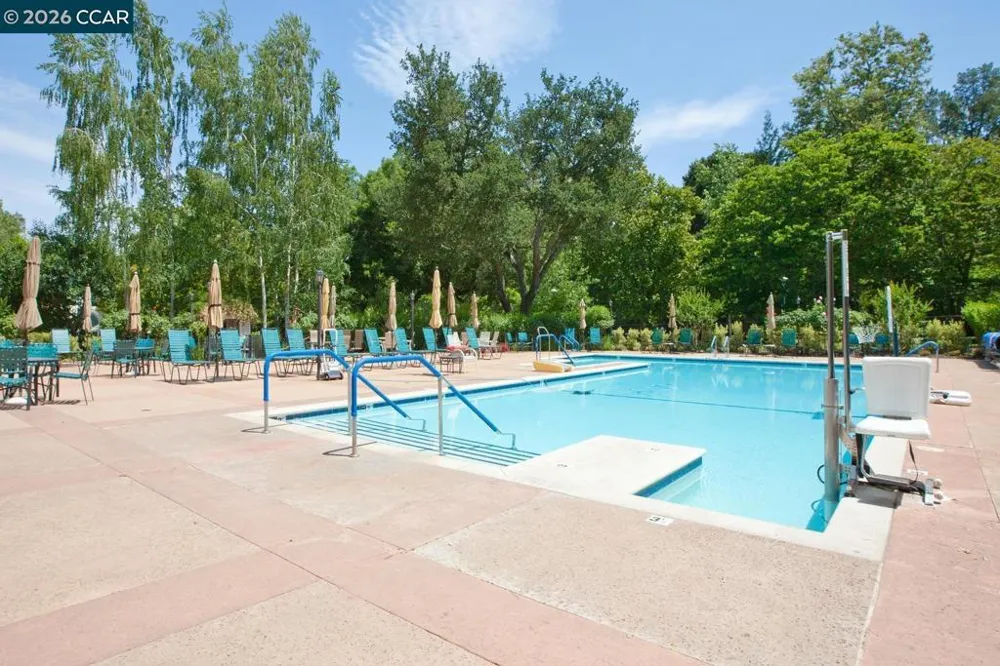2665 Pine Knoll Dr #8 Walnut Creek, CA 94595