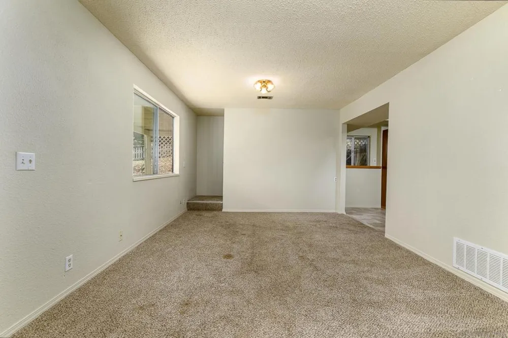 2503 Bonita Vista Dr Julian, CA 92036