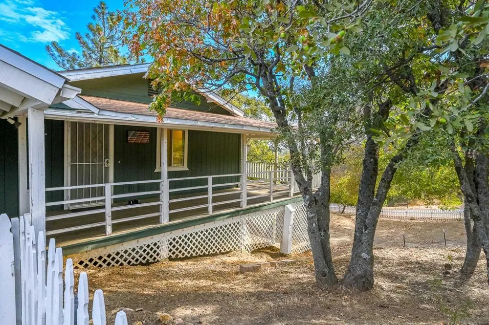 2503 Bonita Vista Dr Julian, CA 92036