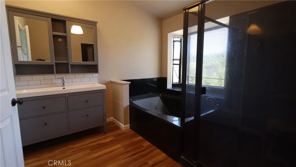 9767 Venturi Cobb, CA 95426