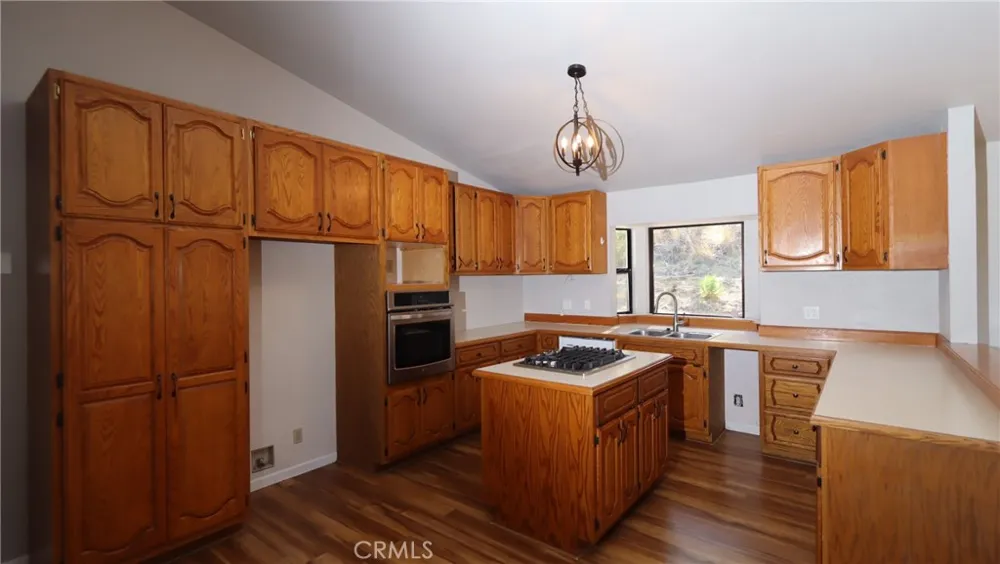 9767 Venturi Cobb, CA 95426