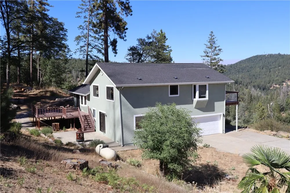 9767 Venturi Cobb, CA 95426